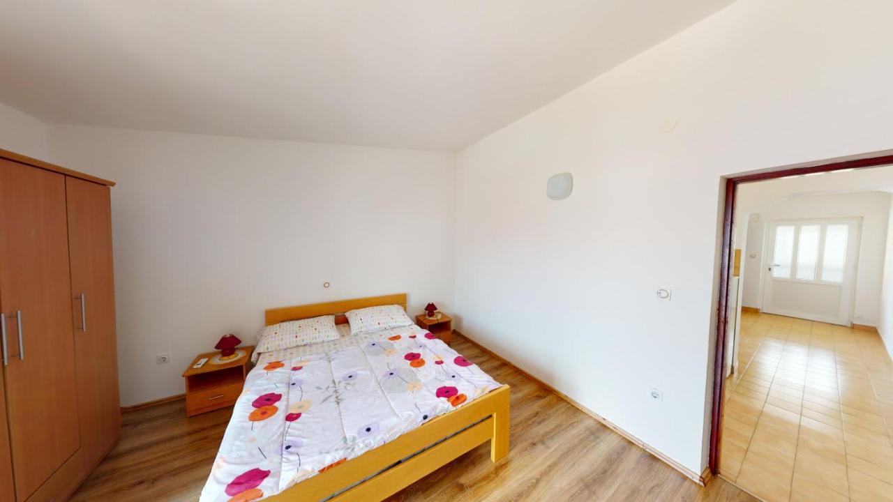 Jaska & Jelica House Apartments Metajna Εξωτερικό φωτογραφία
