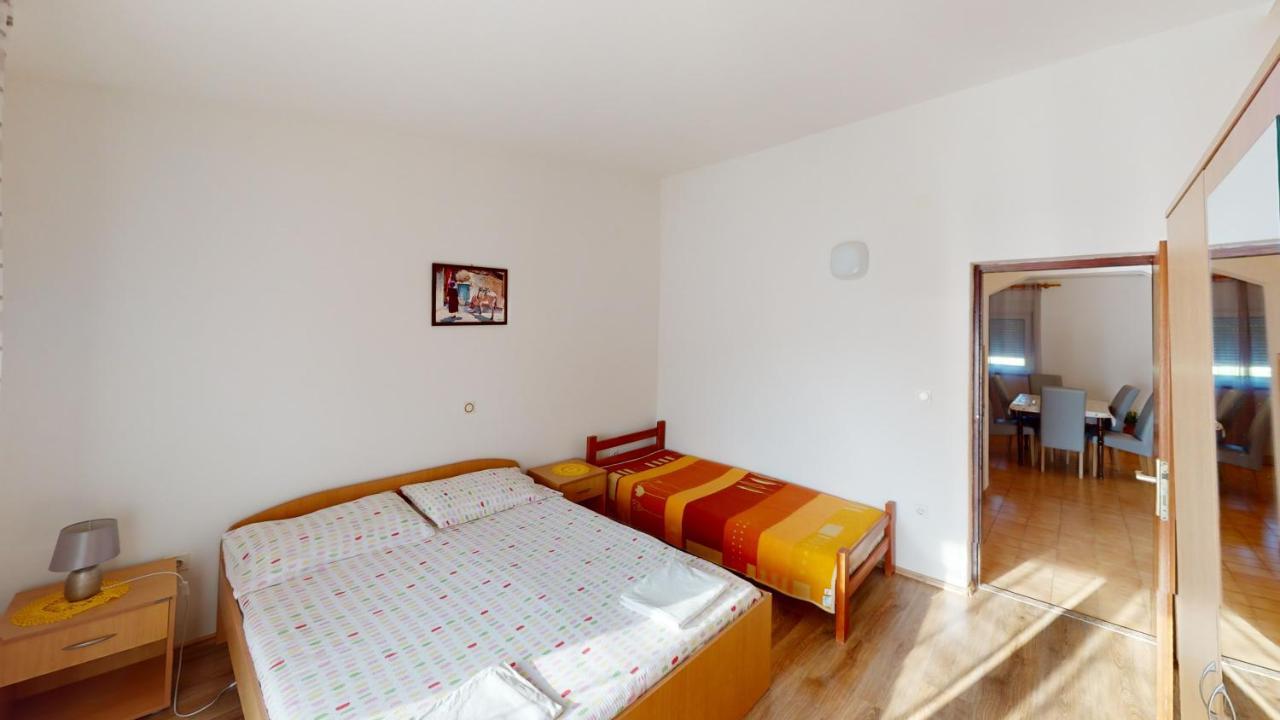 Jaska & Jelica House Apartments Metajna Εξωτερικό φωτογραφία